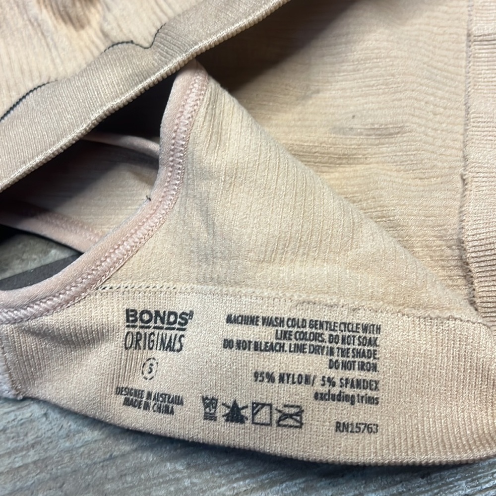 Bonds | Retro Rib Tee Crop Bra - Picture 6 of 6
